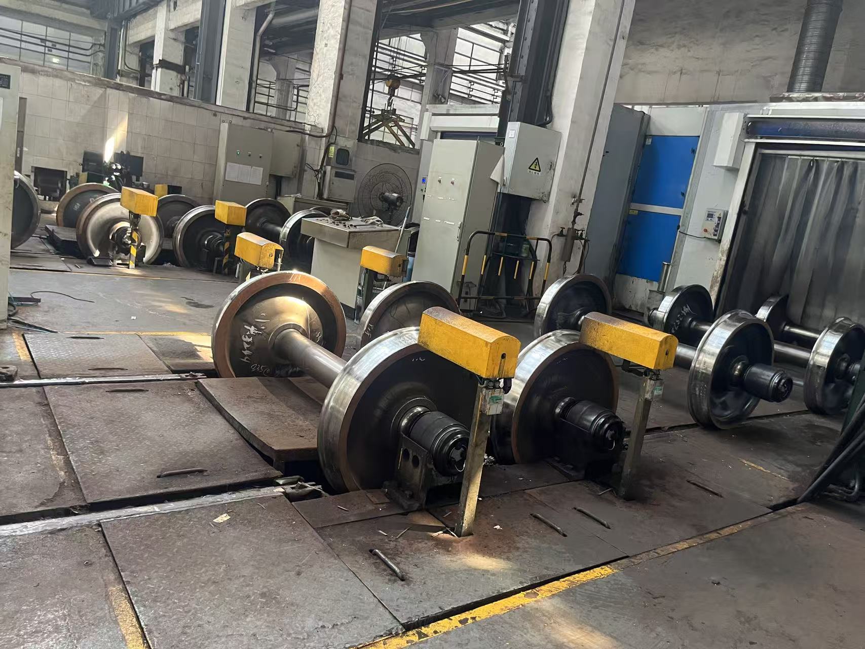 Blog perusahaan terbaru tentang Teknologi Wheelset Kereta Api Meningkatkan Keandalan dalam Operasi Kereta Api Modern