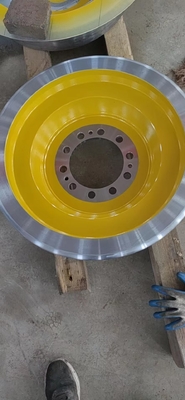 EN 10204 diameter 640mm roda trailer truk rel dengan warna lukisan kuning