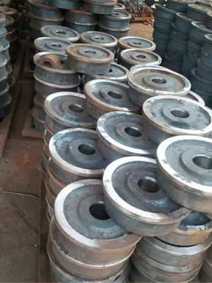 Beli Toleransi presisi roda tempa untuk truk diproses dengan kontrol toleransi yang ketat dan tempa 4140 standar baja paduan online manufacture