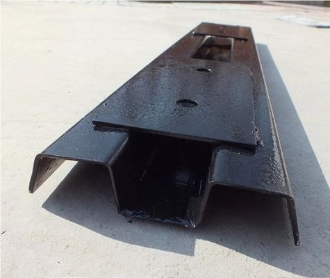 Kereta Api Steel Sleeper Digunakan untuk Rel Kereta Api Uic865 36kg Rail BS75A BS80A BS80r BS90A Rail Steel Sleeper