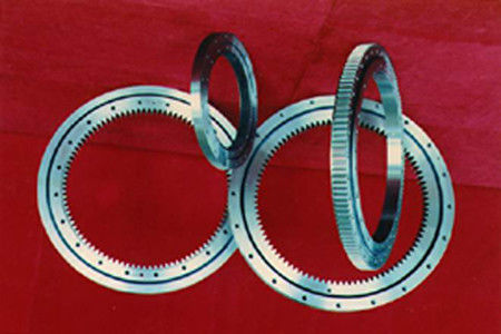 Roda Mobil Rel Tangguh Diameter Tapak 550mm Standar UIC AAR