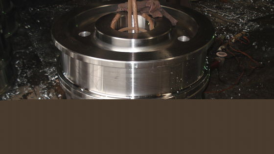 Roda Rel Baja Bahan 42CrMo 150HB Untuk Peralatan Rel Hi ODM