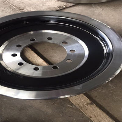 Roda Kereta Api Baja Kapasitas 500 Ton Penempaan Diameter 500mm 900mm